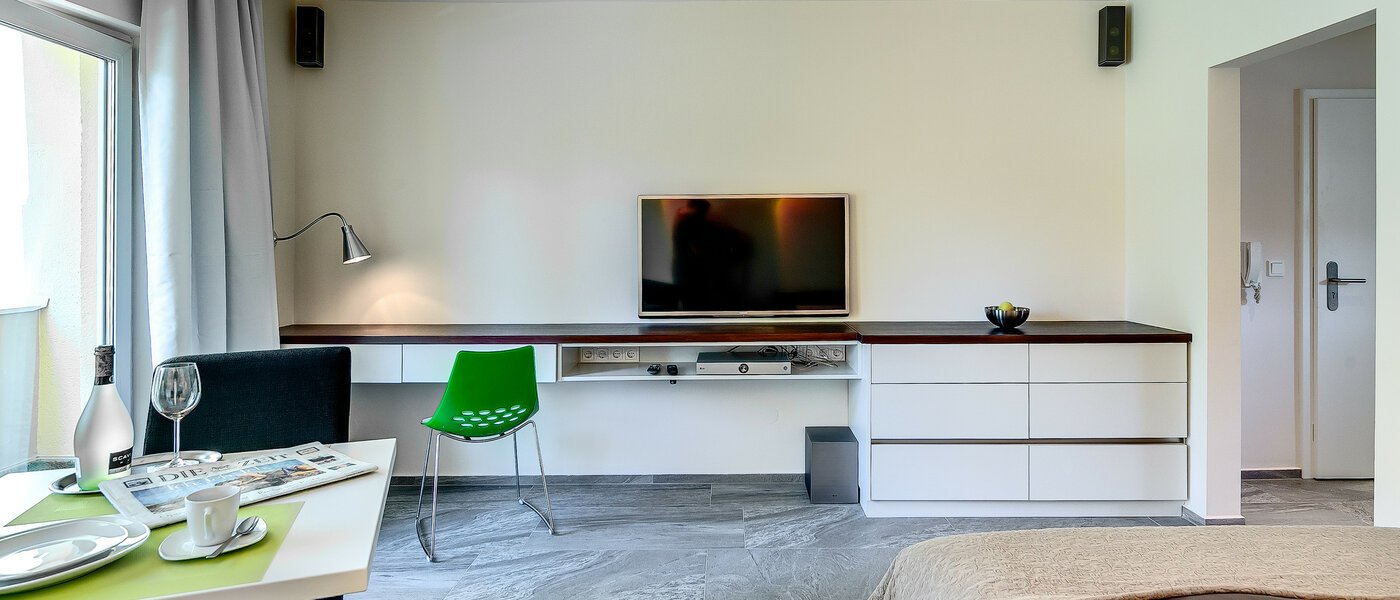 appartamento München Au-Haidhausen 02 soggiorno 8038