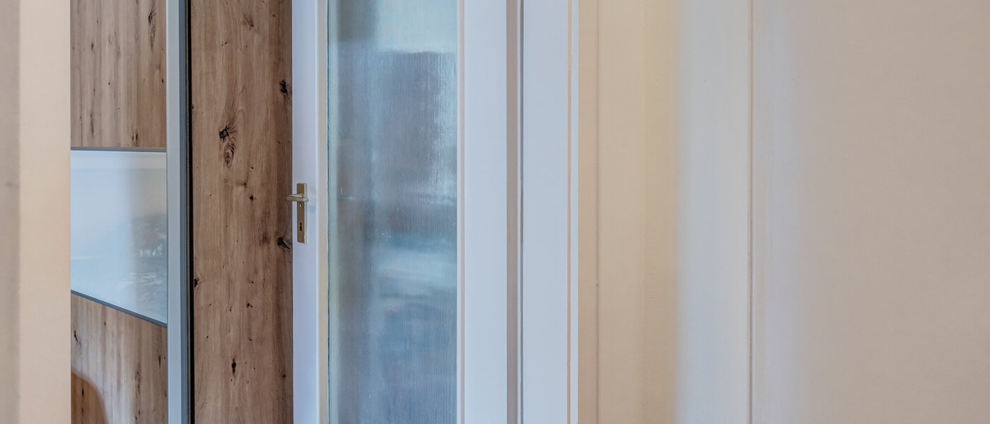 appartamento München Schwabing-Nord (zw. Belgrad- & Leopoldstraße) 02 ingresso/corridioio 8072