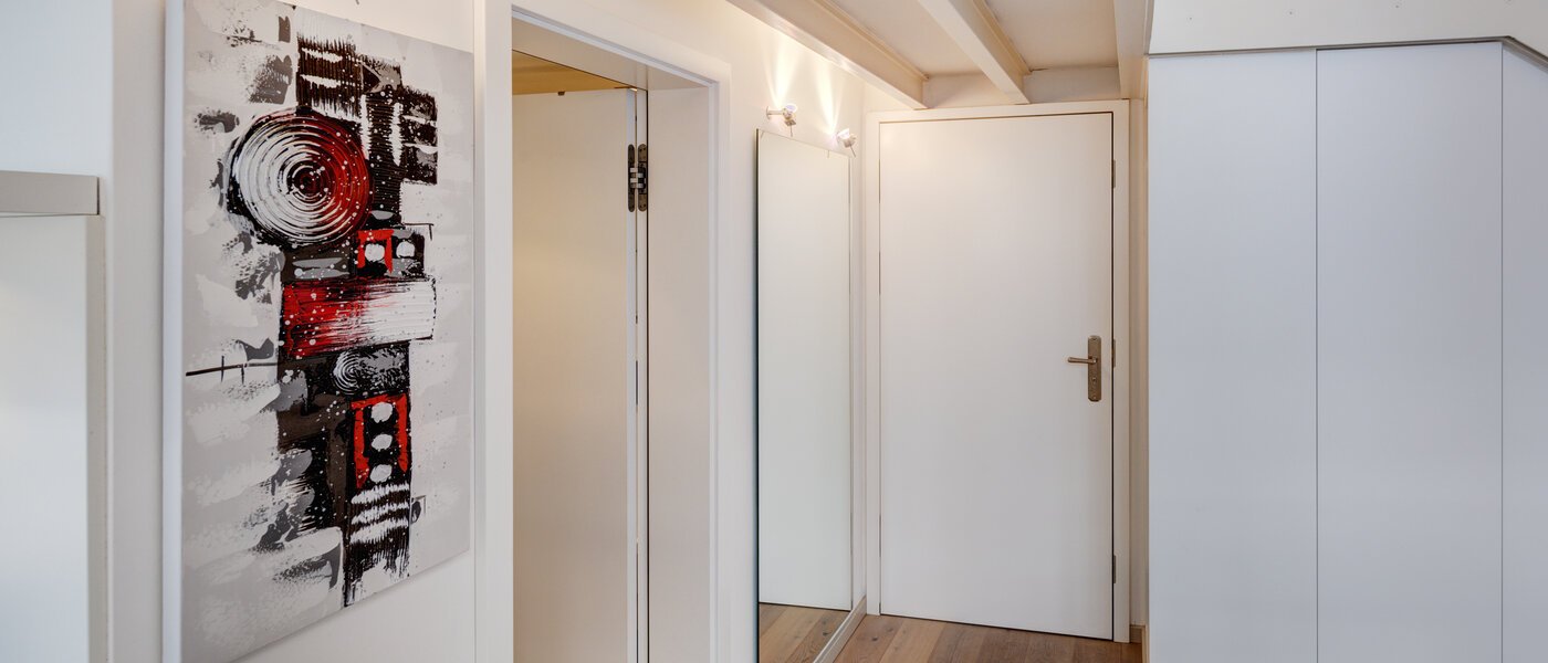 appartamento con galleria München Maxvorstadt 01 ingresso/corridioio 8163