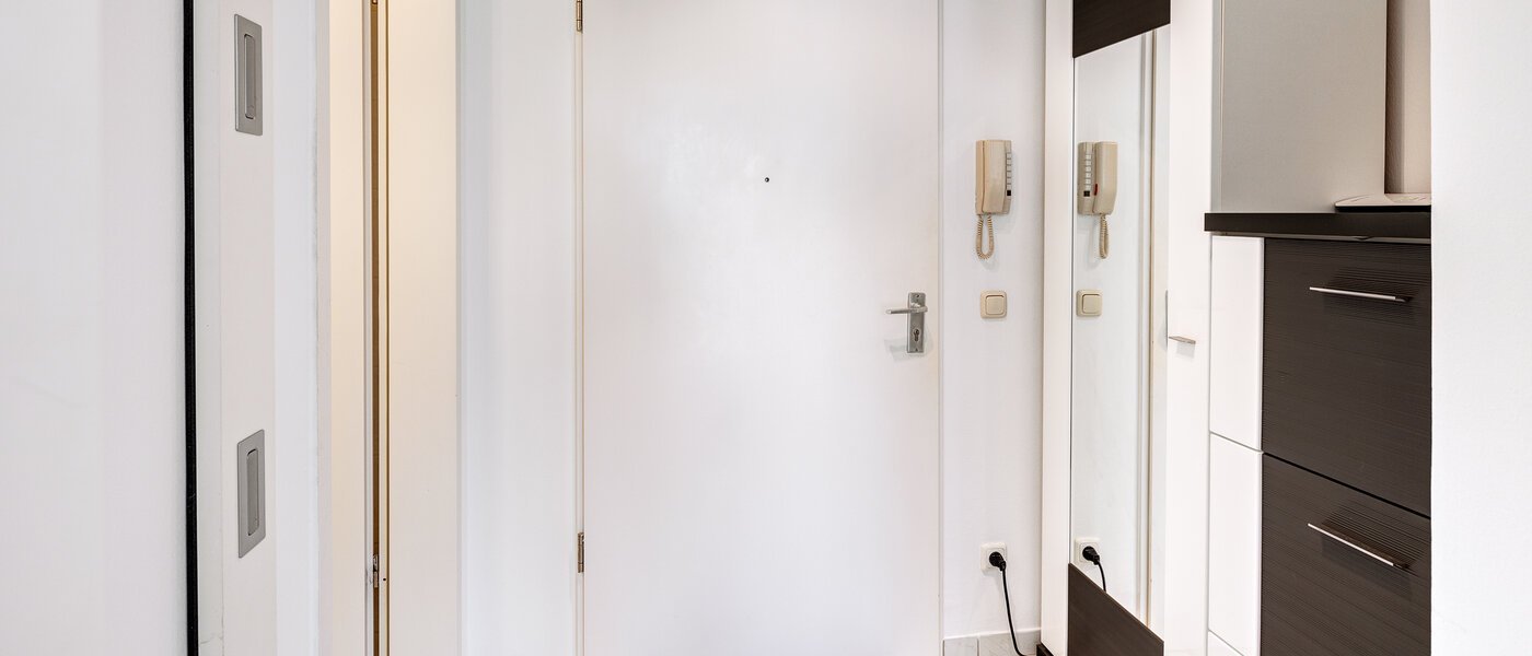 appartamento con giardino Haar 01 ingresso/corridioio 8167