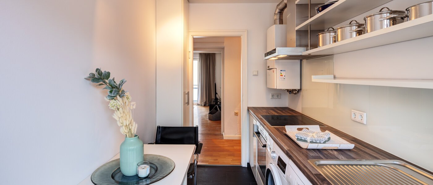 appartamento München Maxvorstadt - Universitätsviertel 03 cucina 8243