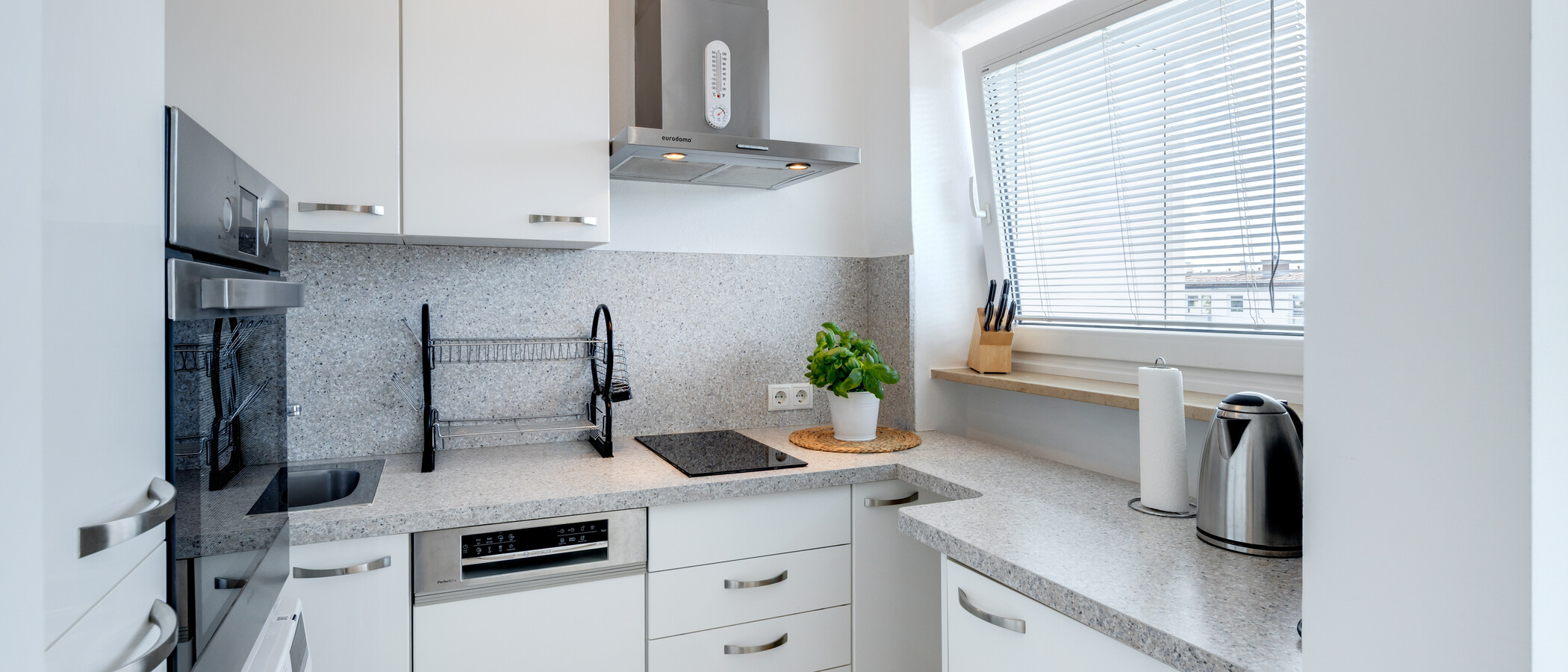 appartamento München Berg am Laim 01 cucina 8248
