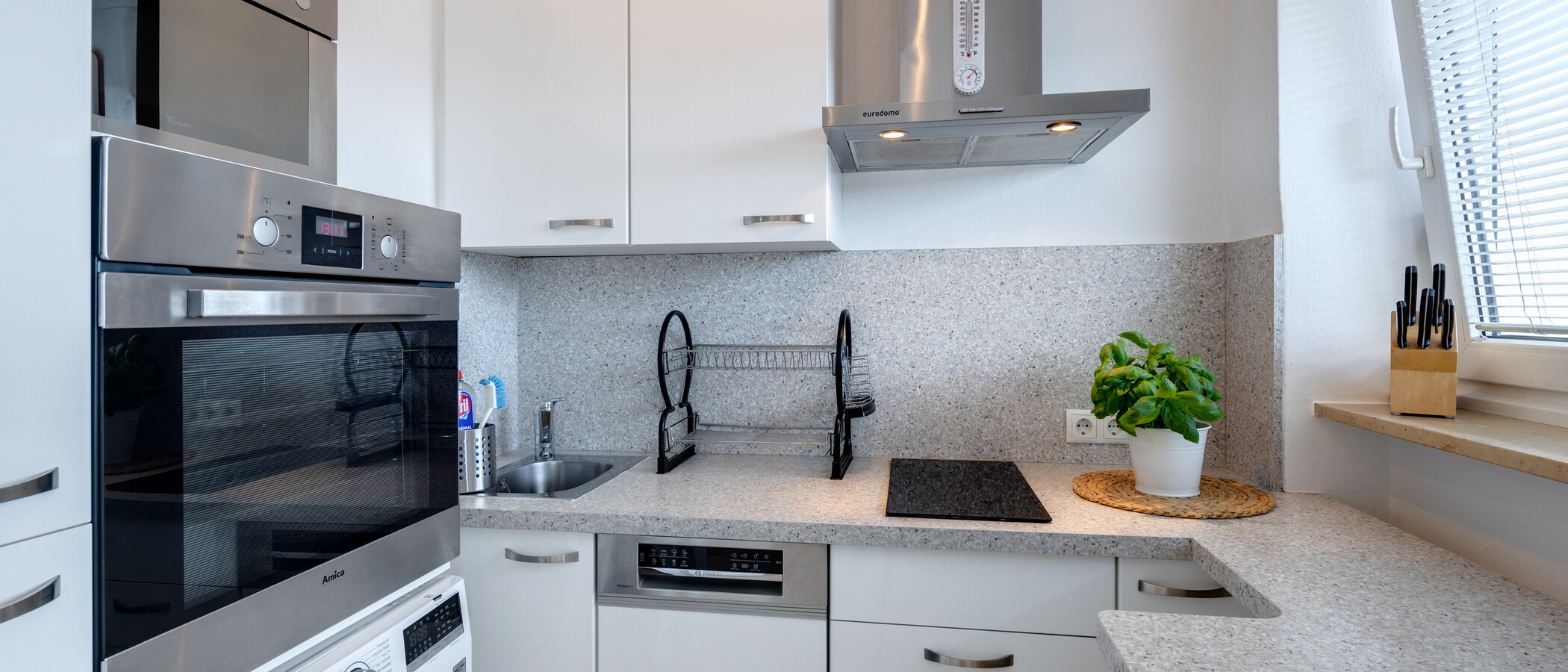 appartamento München Berg am Laim 02 cucina 8248