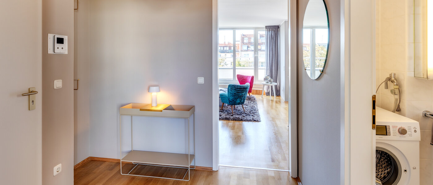 appartamento München Maxvorstadt - Universitätsviertel 03 ingresso/corridioio 8264