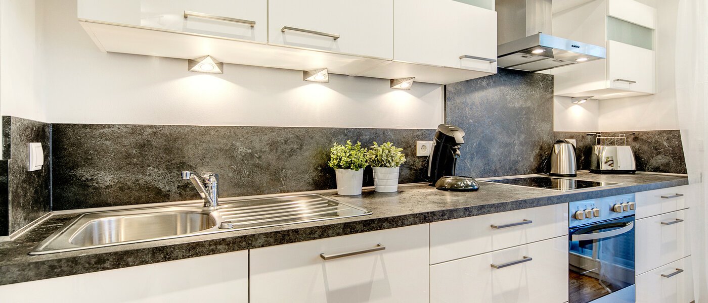 appartamento München Bogenhausen 01 cucina 8290