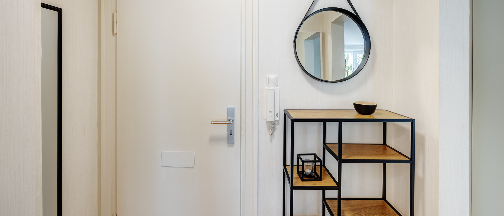 appartamento München Maxvorstadt - Rund um den Josephsplatz 02 ingresso/corridioio 8302