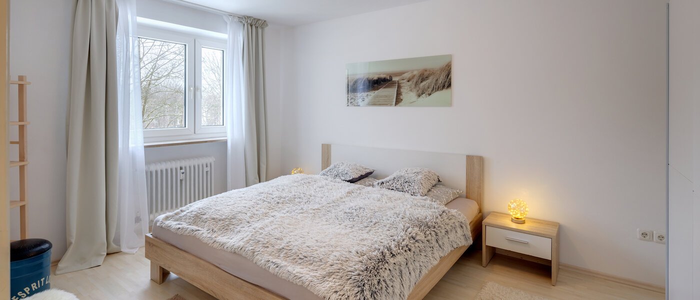 appartamento München Englschalking 01 camera da letto 8399