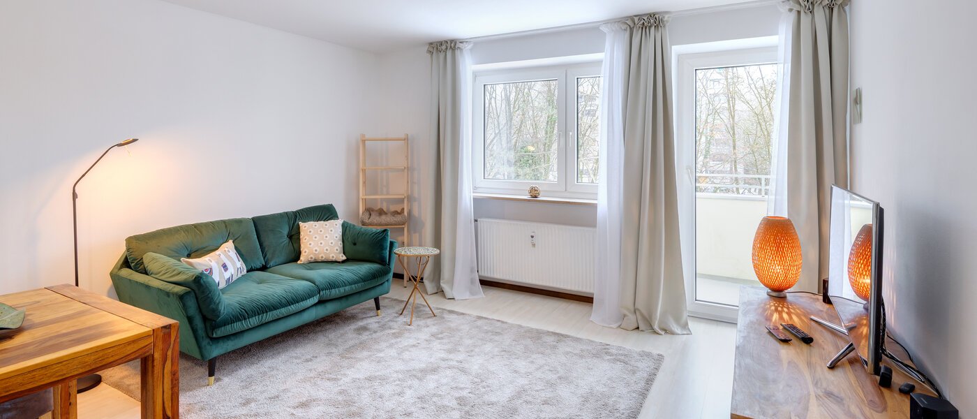 appartamento München Englschalking 01 soggiorno 8399