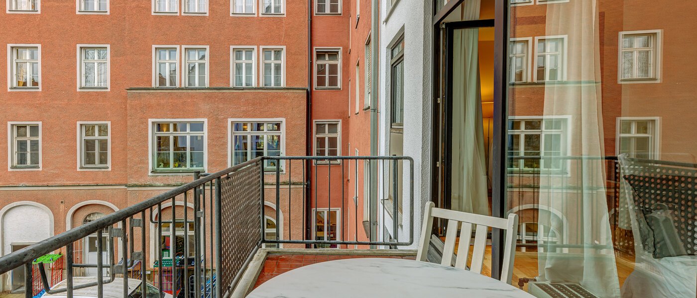 appartamento München Lehel 02 balcone 8406
