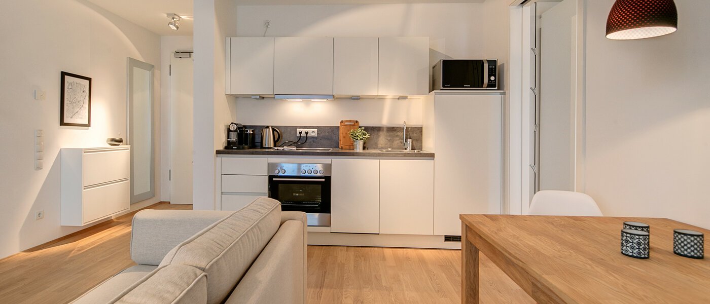 appartamento München Bogenhausen 04 soggiorno 8432