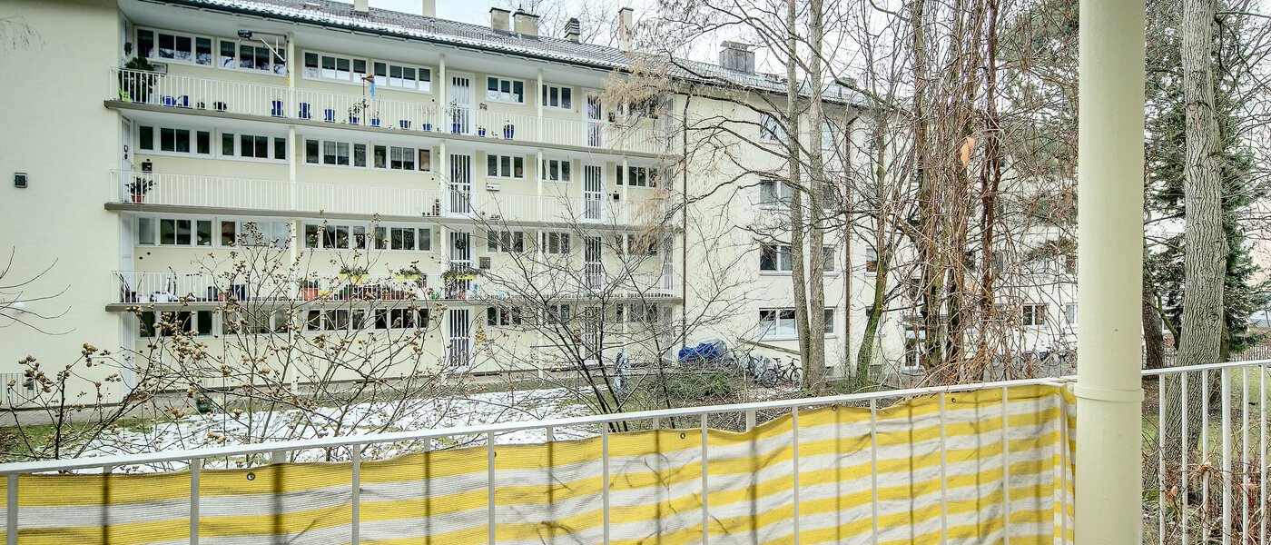 appartamento München Bogenhausen 03 balcone 8433