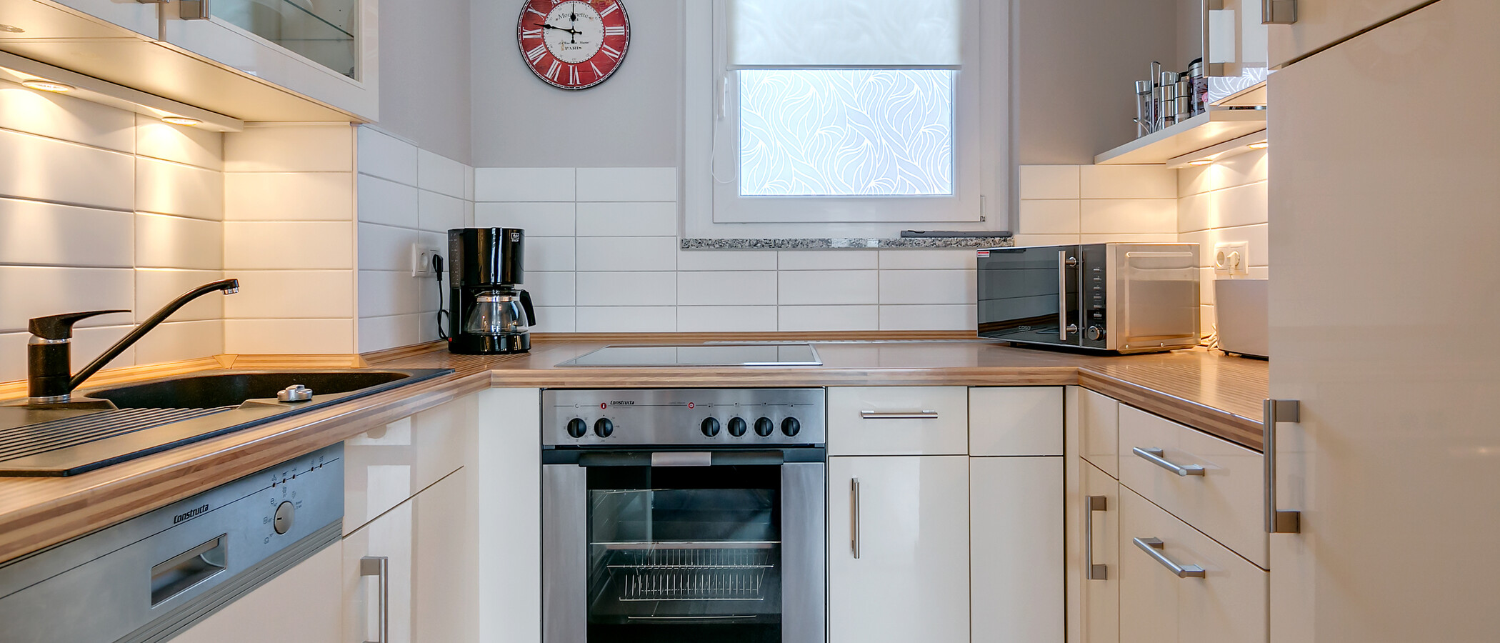 attico con terrazzo München Bogenhausen 01 cucina 8467