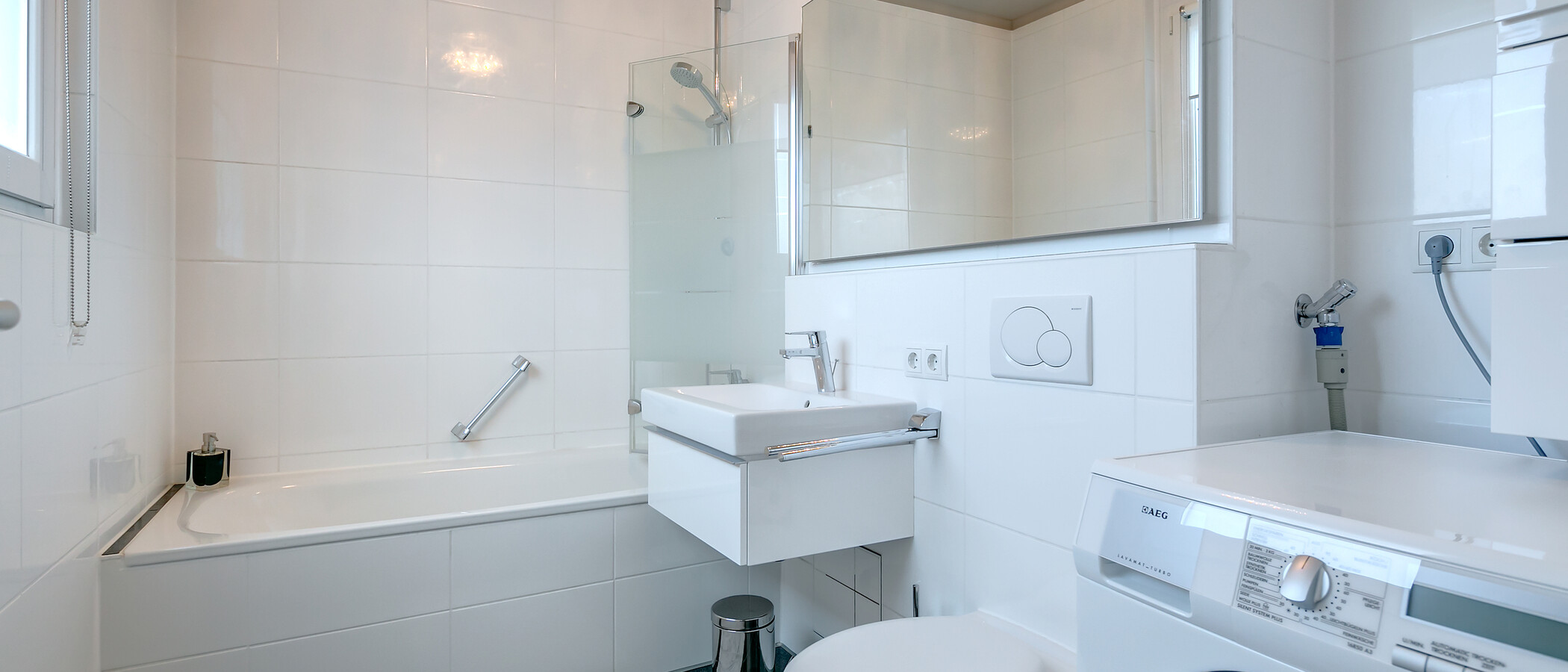 attico con terrazzo München Bogenhausen 01 bagno 8467