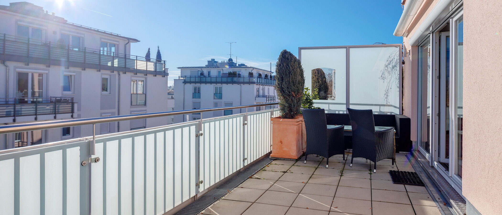 attico con terrazzo München Bogenhausen 01 terrazza 8467