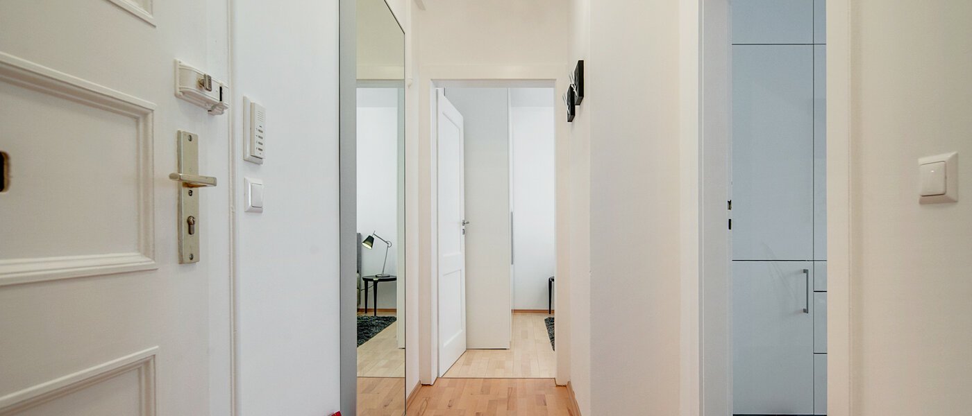 appartamento München Maxvorstadt - Universitätsviertel 02 ingresso/corridioio 8499