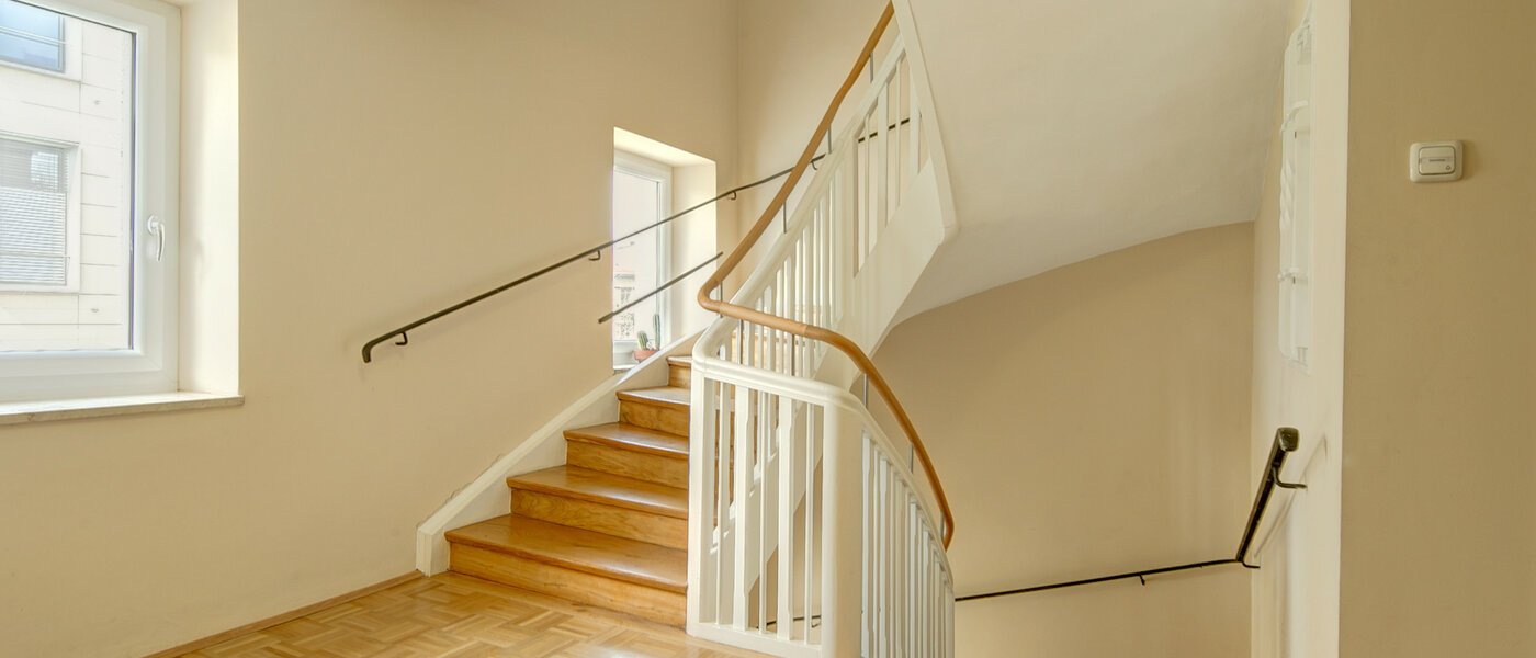 appartamento München Lehel 01 vano scala 8569