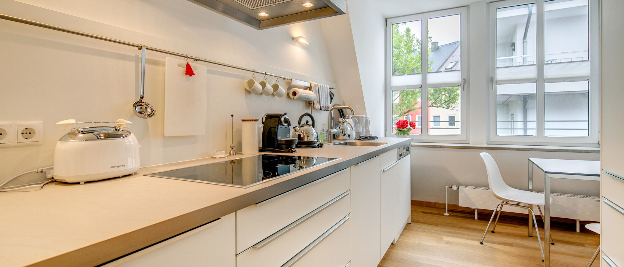 appartamento München Neuhausen 01 cucina 8591