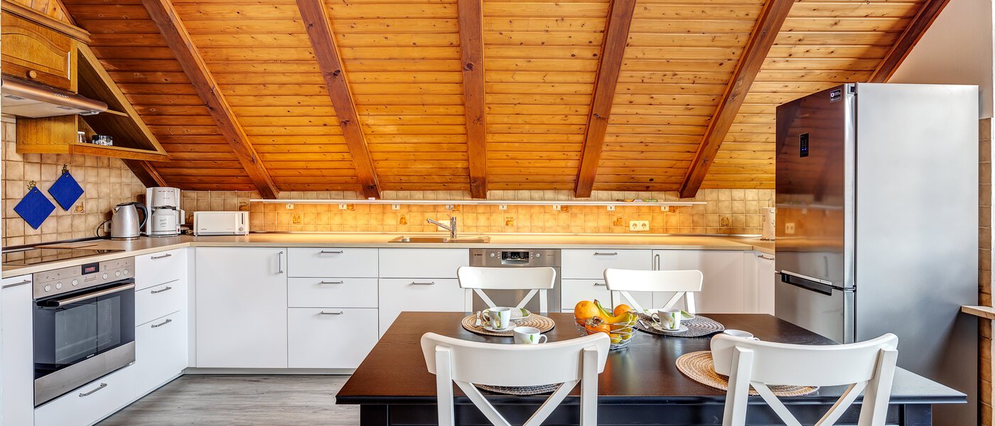 attico München Berg am Laim 02 cucina 8602
