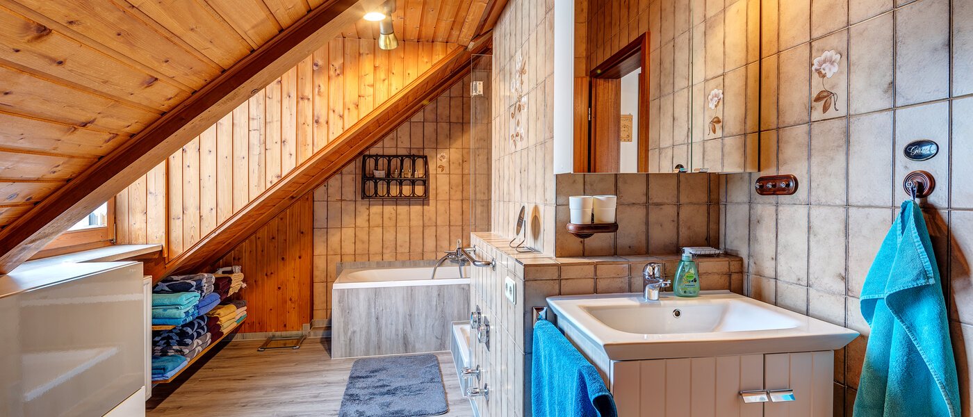 attico München Berg am Laim 01 bagno 8602
