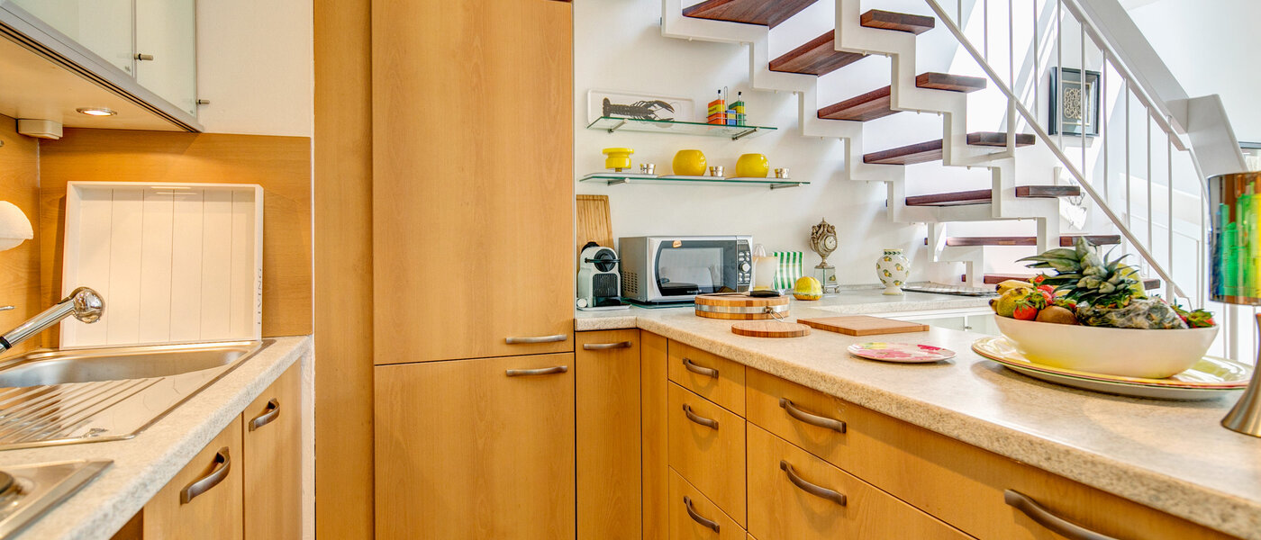 maisonette München Nymphenburg 01 cucina 8639