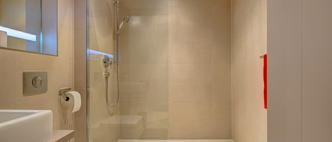 abitazione München Bogenhausen 01 bagno 8661