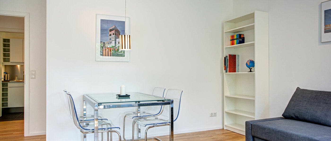 appartamento München Freimann 03 soggiorno 8673