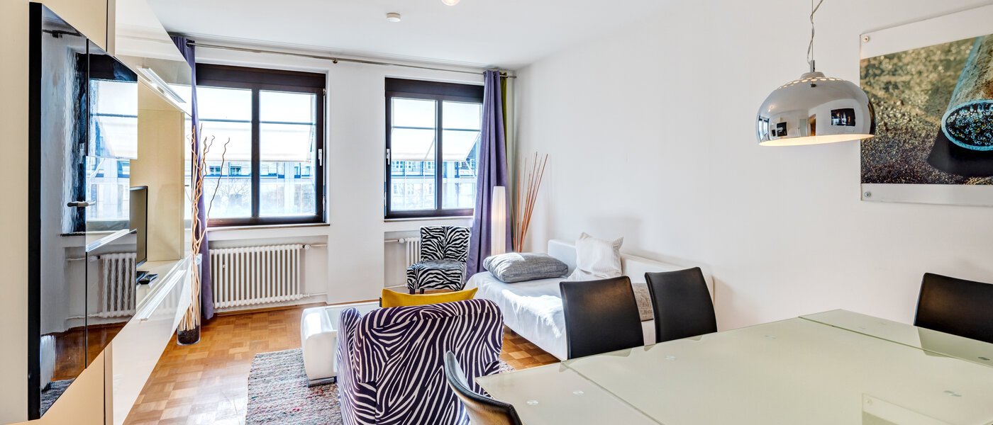 appartamento München Maxvorstadt 01 soggiorno 8779