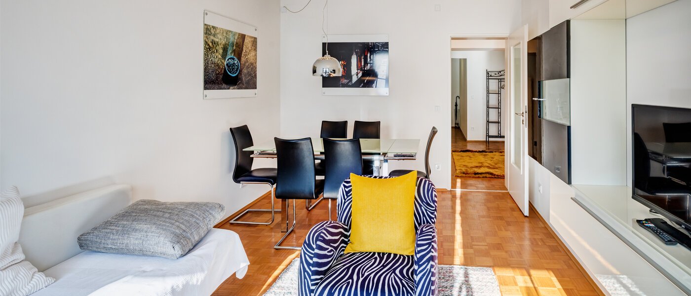 appartamento München Maxvorstadt 03 soggiorno 8779