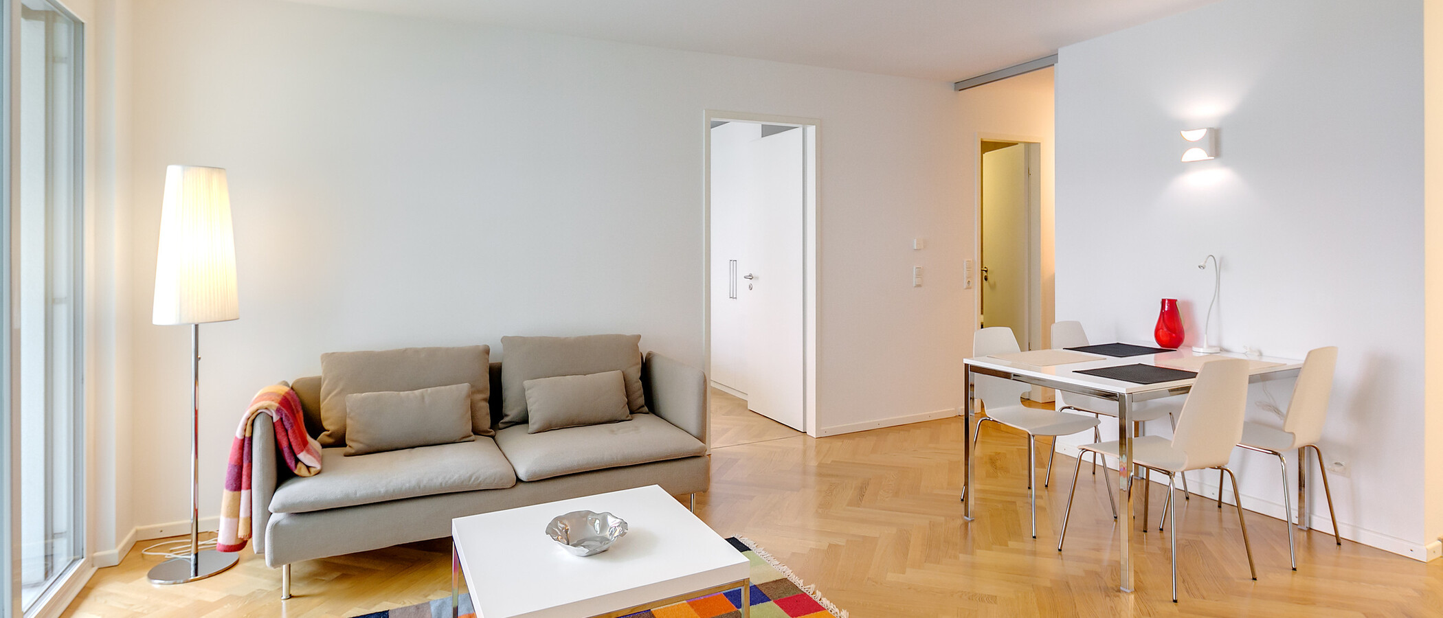 appartamento München Schwanthalerhöhe 01 soggiorno 8783
