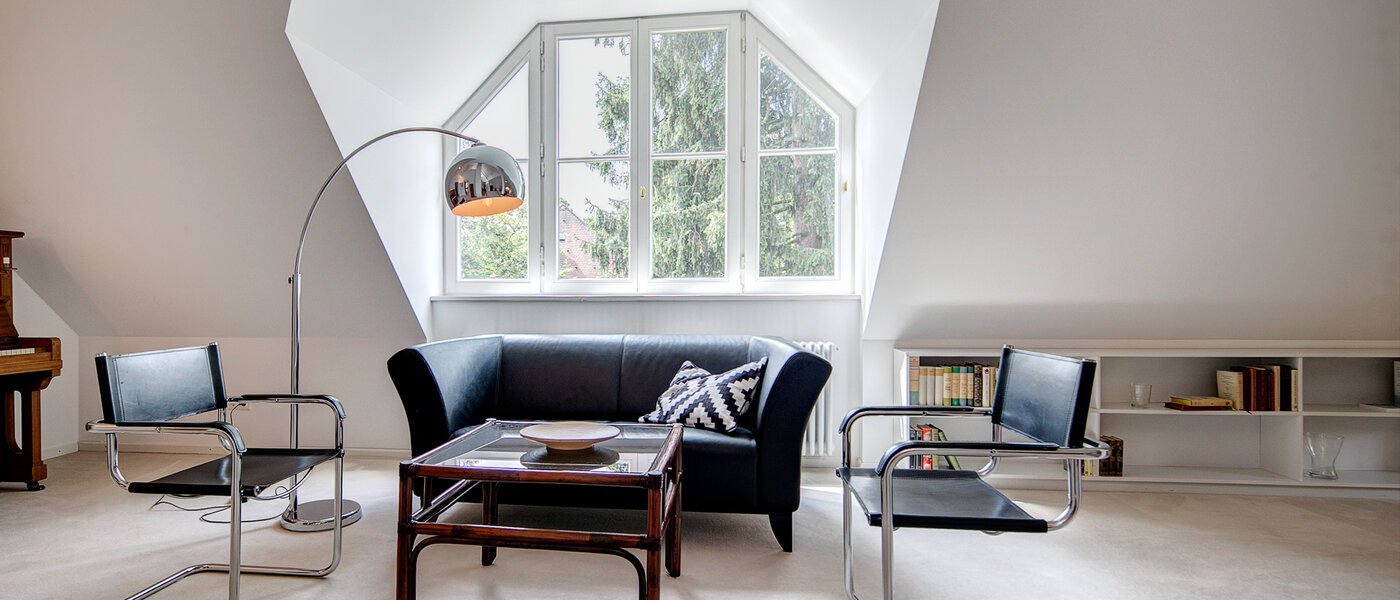 attico München Solln 01 soggiorno 8785