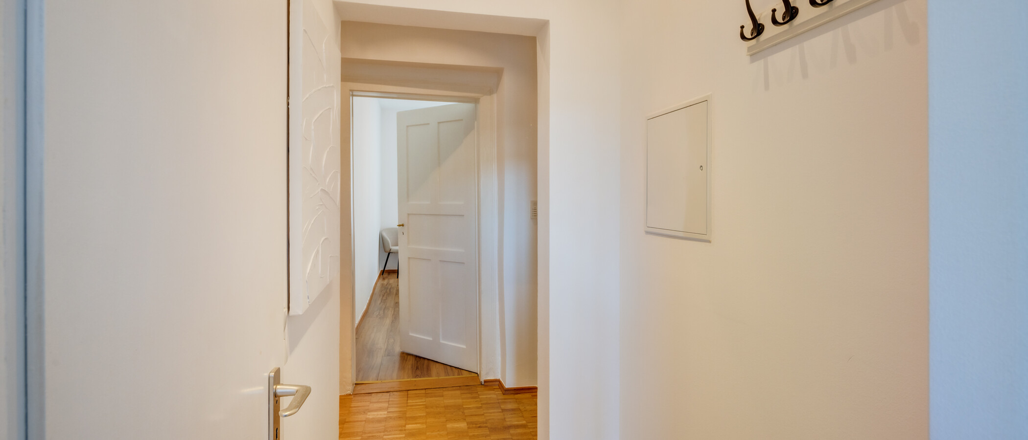appartamento München Maxvorstadt - Universitätsviertel 04 ingresso/corridioio 8789