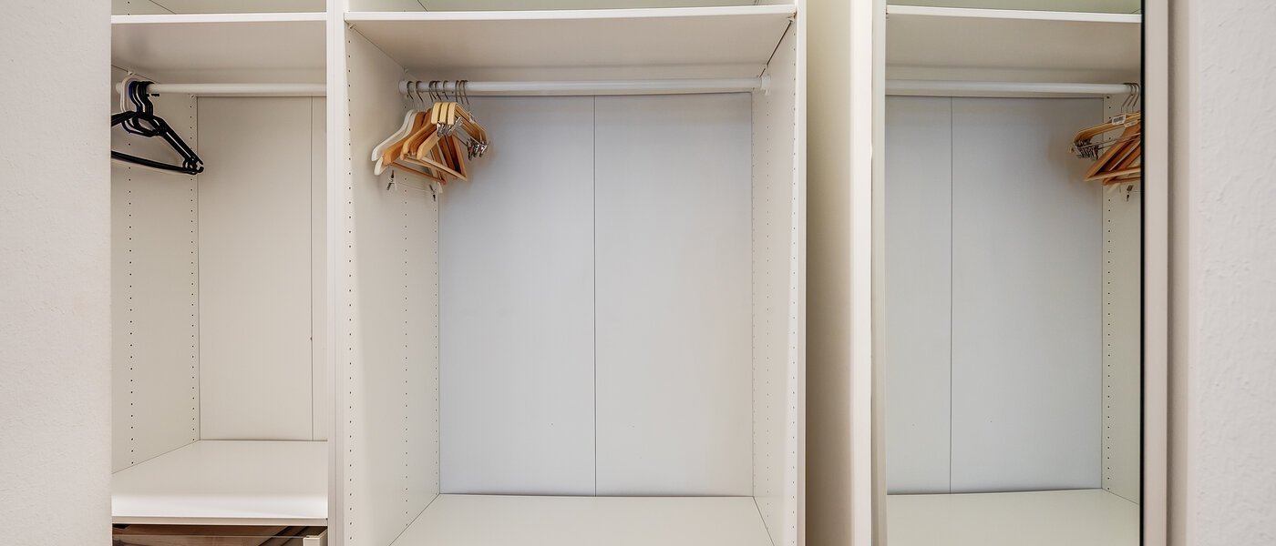 appartamento München Schwabing 02 stanza armadio  8837