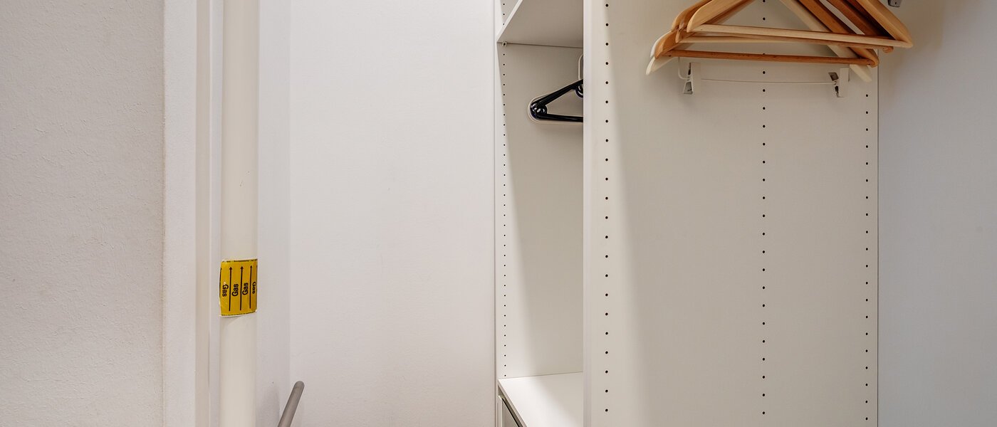 appartamento München Schwabing 03 stanza armadio  8837