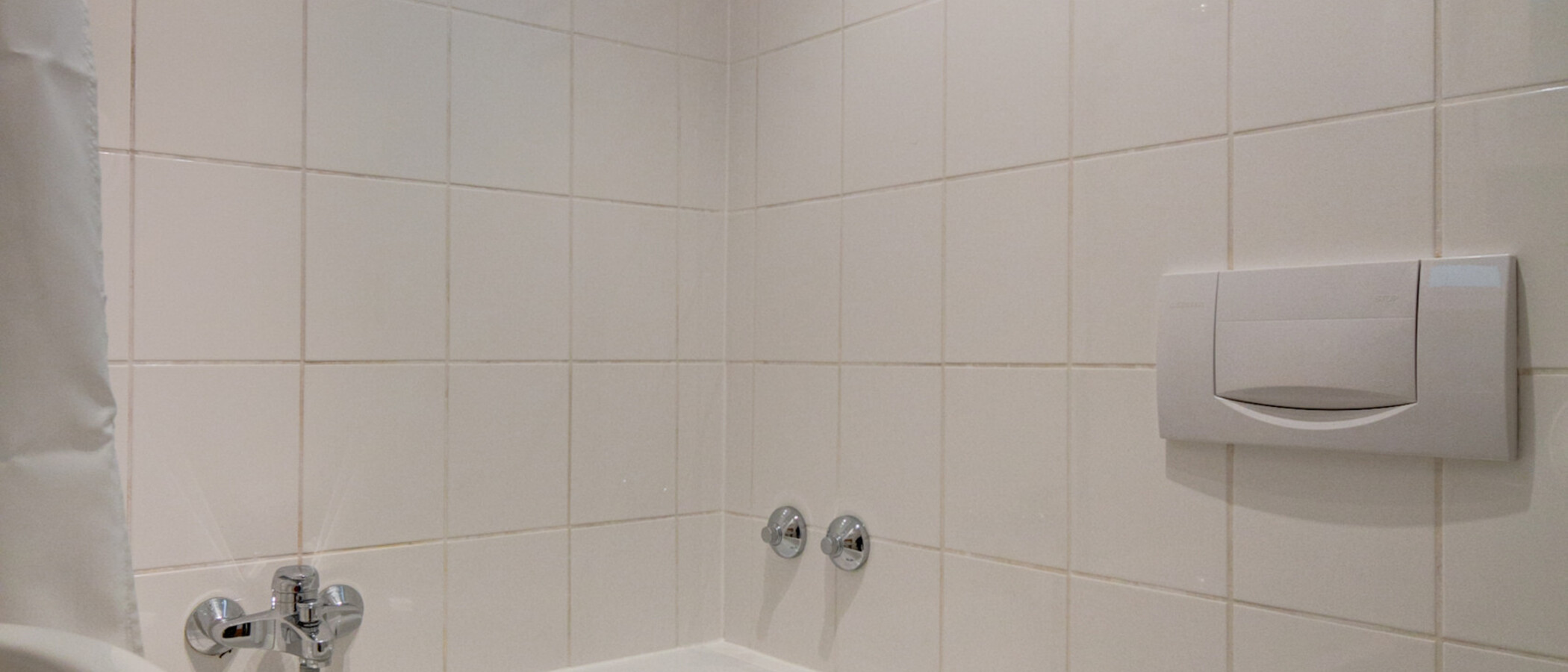 abitazione München Schwabing-Nord (zw. Leopoldstraße & Englischen Garten) 02 bagno 8870
