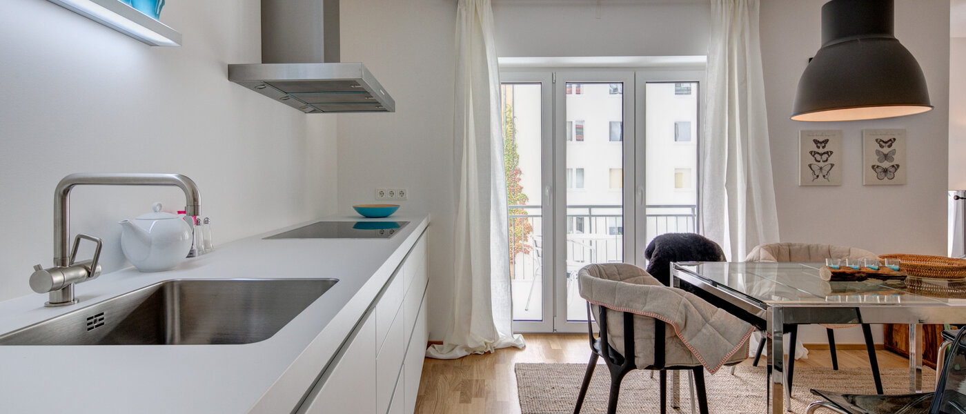 appartamento München Maxvorstadt 01 cucina 8910