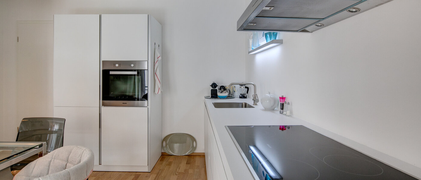 appartamento München Maxvorstadt 03 cucina 8910