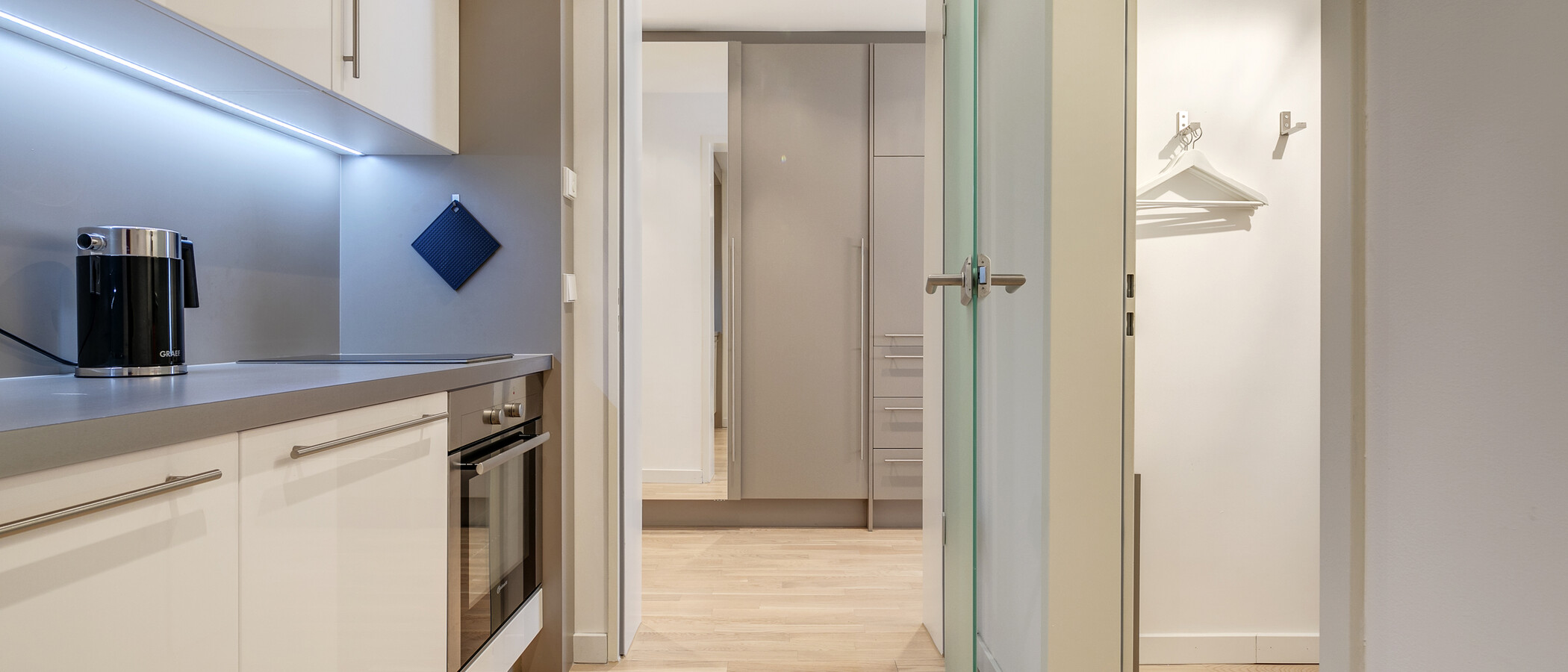 appartamento München Bogenhausen 03 cucina 8949