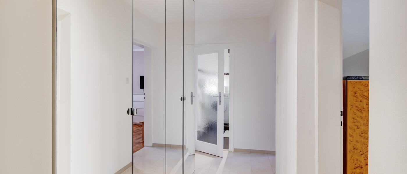 appartamento München Maxvorstadt - Rund um den Josephplatz 02 ingresso/corridioio 8953