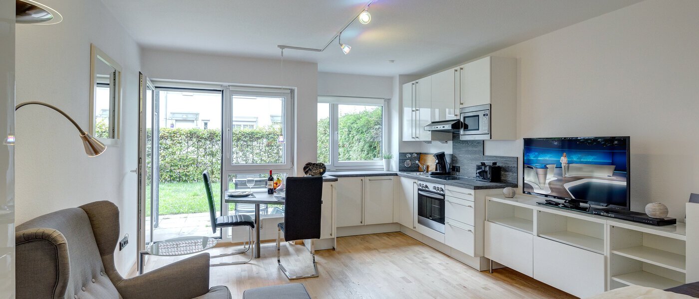 appartamento con giardino Neufahrn b. Freising 02 soggiorno 8976