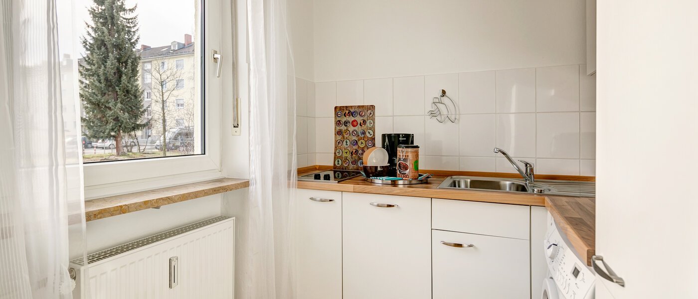 appartamento München Milbertshofen 03 cucina 8978