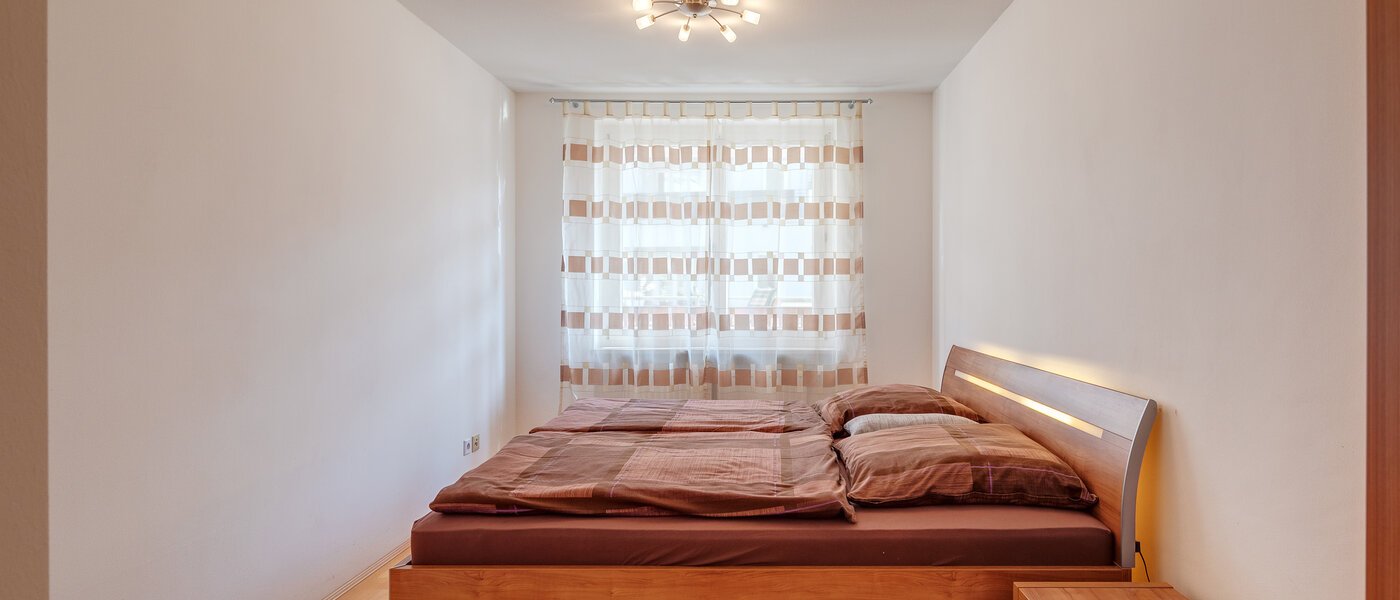 appartamento München Neuhausen 01 camera da letto 8994