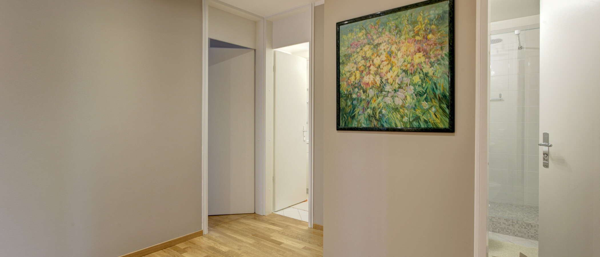 attico con terrazzo München Arabellapark 04 ingresso/corridioio 9024