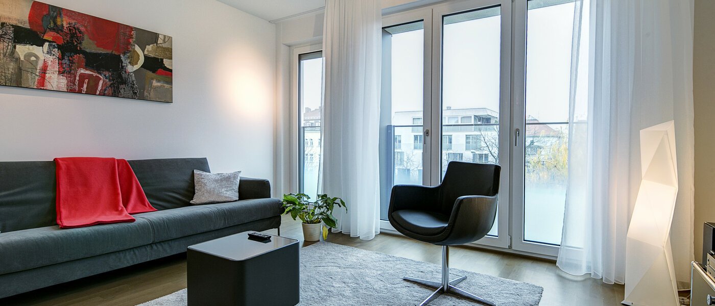 appartamento München Neuhausen 01 soggiorno 9058