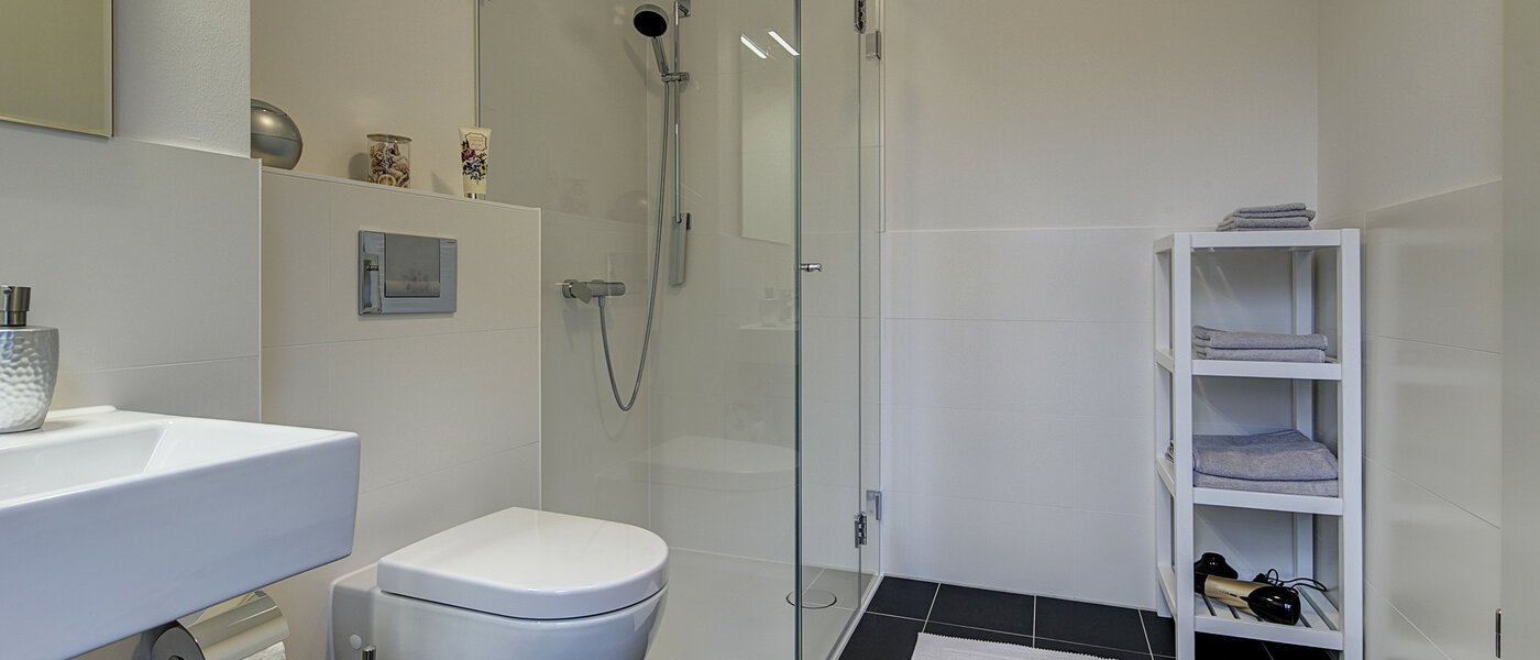 appartamento München Neuhausen 01 2° bagno 9058