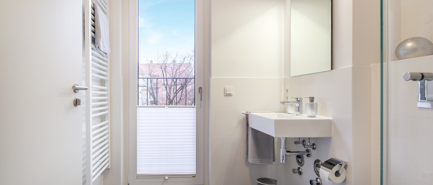 appartamento München Neuhausen 01 2° bagno 9058