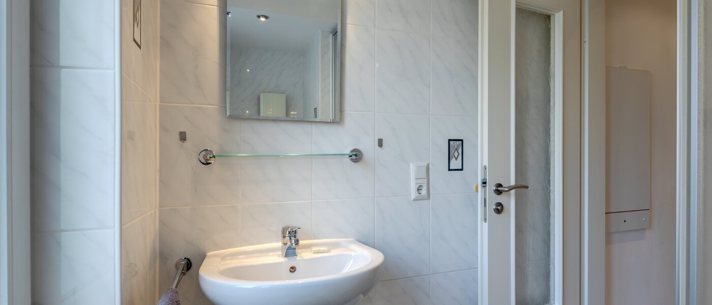 appartamento München Schwabing-Nord (zw. Leopoldstraße & Englischen Garten) 01 bagno 9063
