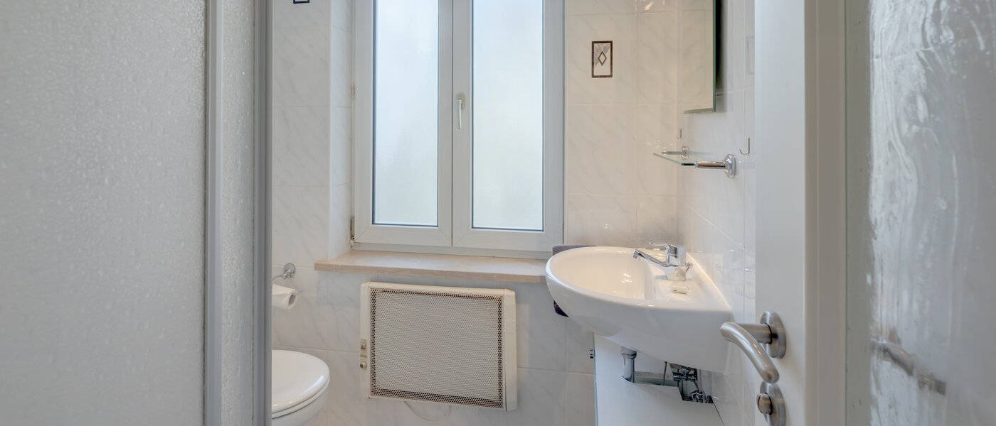 appartamento München Schwabing-Nord (zw. Leopoldstraße & Englischen Garten) 03 bagno 9063