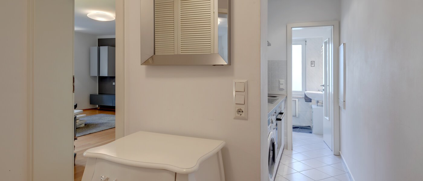 appartamento München Schwabing-Nord (zw. Leopoldstraße & Englischen Garten) 01 ingresso/corridioio 9063