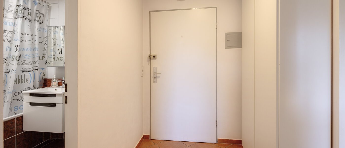 attico München Trudering 02 ingresso/corridioio 9072