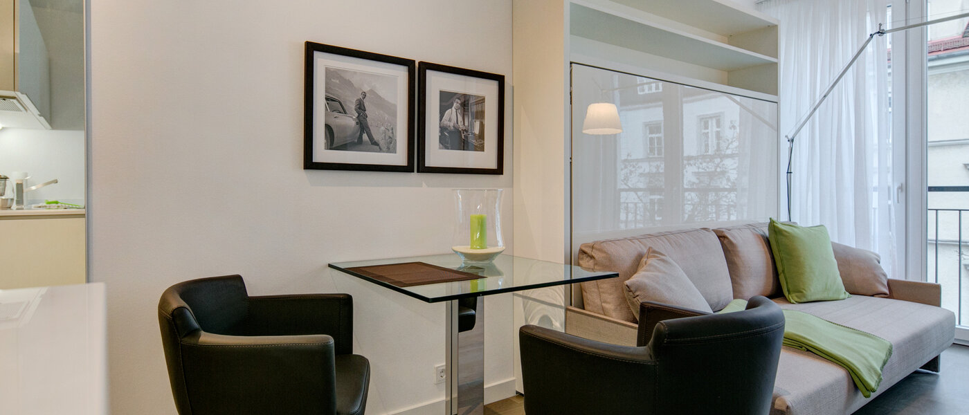 abitazione München Schwabing-Nord (zw. Leopoldstraße & Englischen Garten) 02 soggiorno 9075